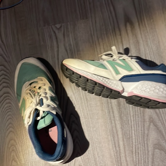 New balance, size 8.5, gently used, great condition. - Picture 2 of 2